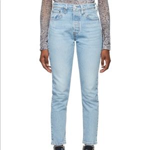 Levi’s Straight Leg Skinny, Size 25